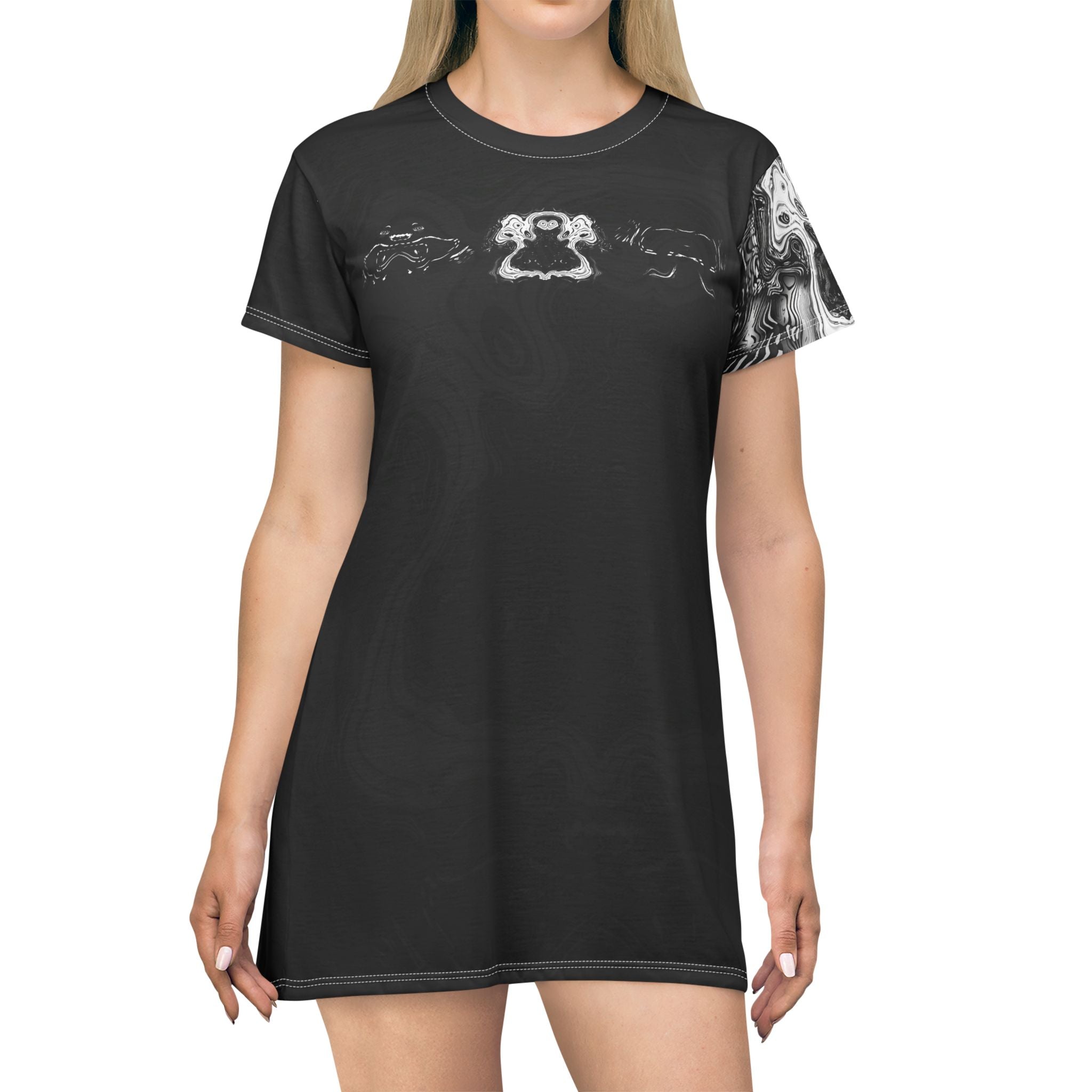 T-Shirt Dress - Spirit Black and White